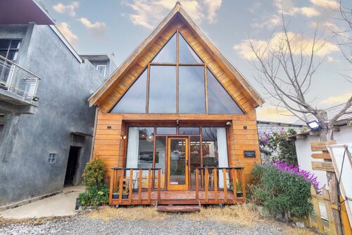 Linggayoni Cabin Dieng