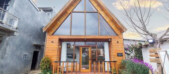 Linggayoni Cabin Dieng