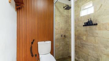 ๋๋ญ์ค ๋น๋ผ, ์ฐ ์ ๋ง | ์์ค