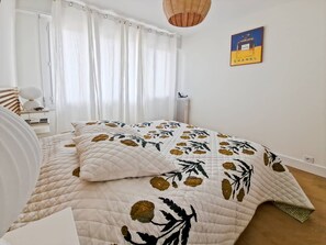 2 bedrooms, free WiFi