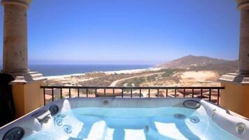 Bañera de hidromasaje exterior