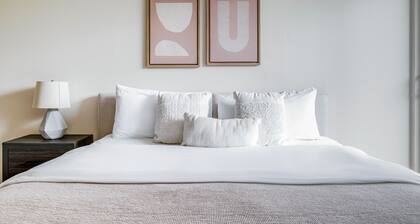 Blueground | Brighton, balcony, nr Othello Park