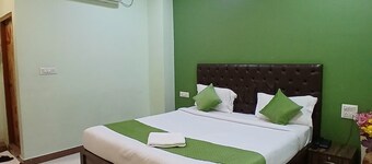 Hotel Mahaveer Paradise Bilaspur