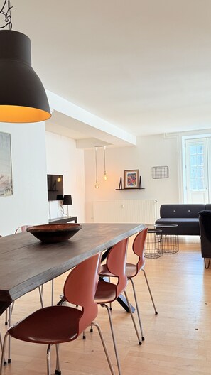 Interior - City Apartment in Copenhagen with 4 bedrooms sleeps 6 (Copenhagen)