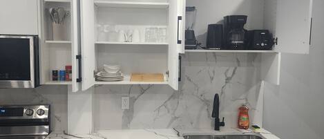 Microwave, oven, stovetop, dishwasher