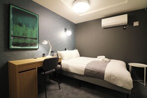 Espace de travail pour ordinateur portable, fer et planche à repasser