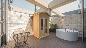 Signature Room, Multiple Beds, Sauna, City View | Terrace/patio