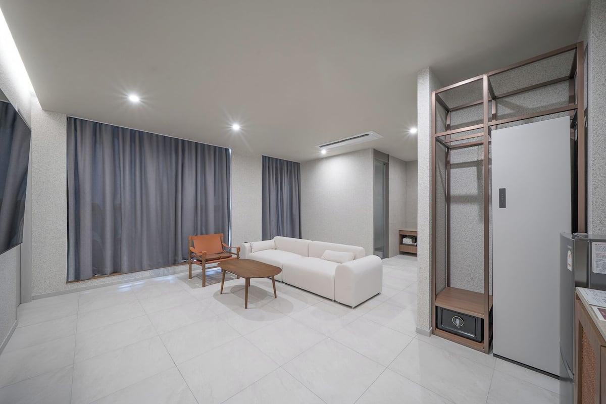 Signature Room, Multiple Beds, Terrace, City View | Premium bedding, in-room safe, desk, laptop workspace