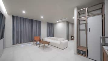 Signature Room, Multiple Beds, Terrace, City View | Premium bedding, in-room safe, desk, laptop workspace