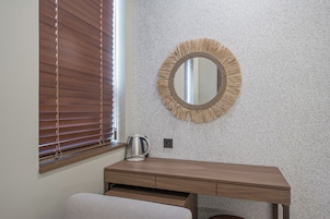 Grand Twin Room, Multiple Beds, Non Smoking, City View | Premium bedding, in-room safe, desk, laptop workspace