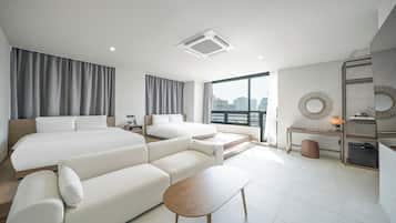 Signature Room, Multiple Beds, Non Smoking, City View | Premium bedding, in-room safe, desk, laptop workspace