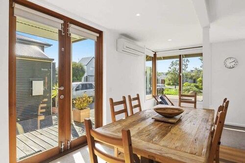 Sunnyside I Pet Friendly I Second Living