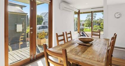 Sunnyside I Pet Friendly I Second Living