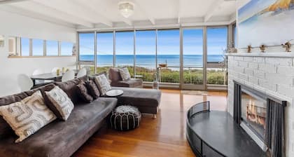 Eastern Magic | Beach access at your door!