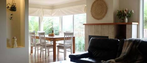 TV, fireplace, DVD player