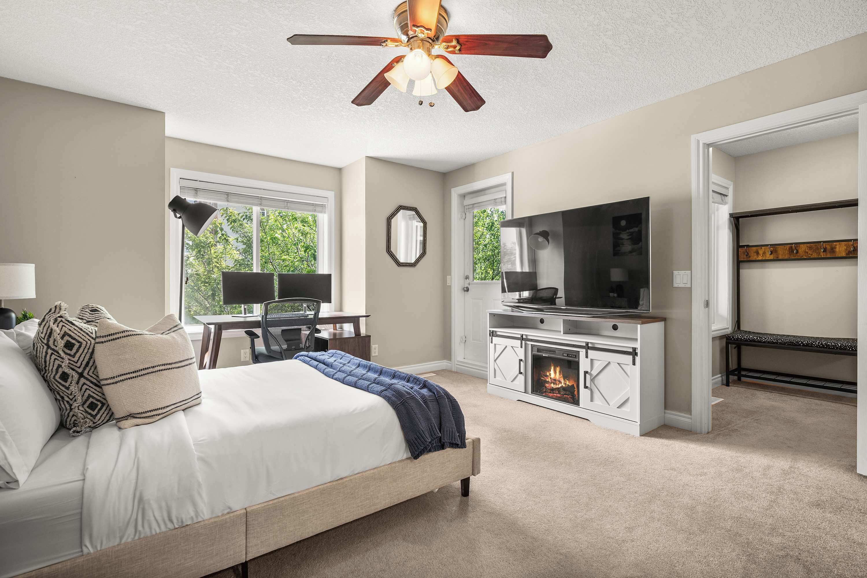 3 bedrooms, WiFi, bed sheets