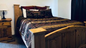 2 bedrooms, iron/ironing board, free WiFi, bed sheets -  Rustic 2-bed/2-bath, Horse Ranch, HVAC, WiFi, Full kitchen, 5 min > town (Dewey)