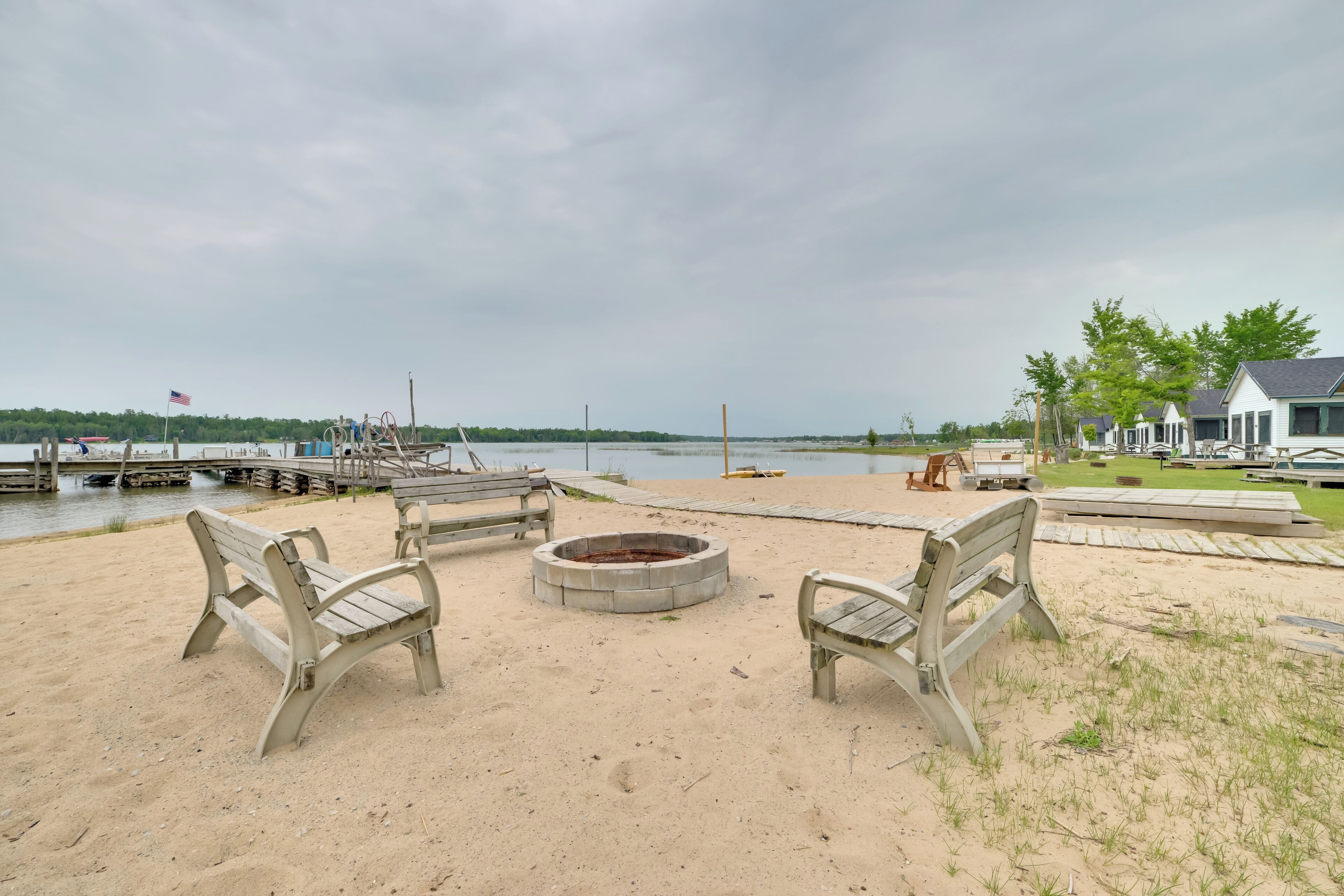 Cedarville Vacation Rental | 2BR | 1BA | 512 Sq Ft | 8 Steps to Enter