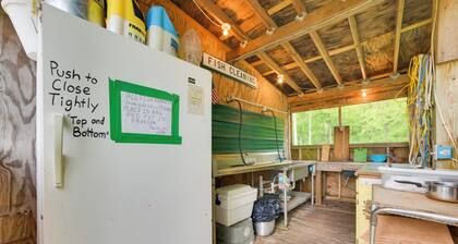 Steps to Lake: Cedarville Cabin 12 w/ Shared Perks