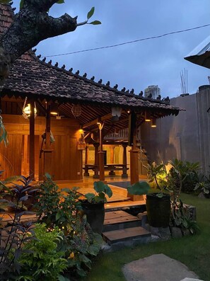 Enceinte de l’hébergement