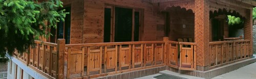 Harsil apple homestay