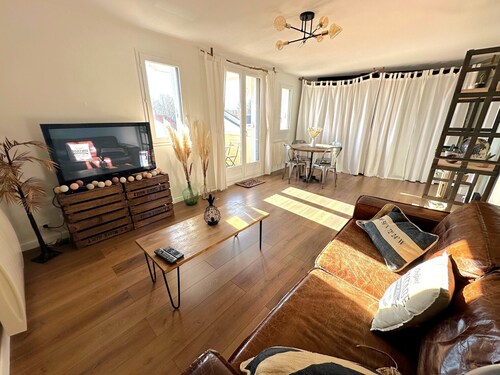 Lumineux 3 pièces avec balcon à 12 min de Versailles et 5 min du Golf National !