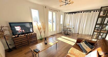 Lumineux 3 piĂšces avec balcon Ă 12 min de Versailles et 5 min du Golf National !