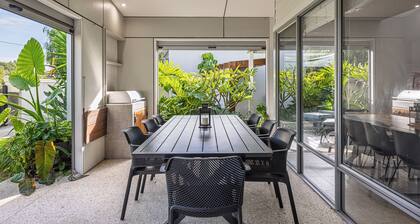 Vogue Design — Footpath to the beach