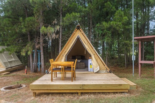 Slip Into a Soft, Cozy A-Frame Stay by the Lake