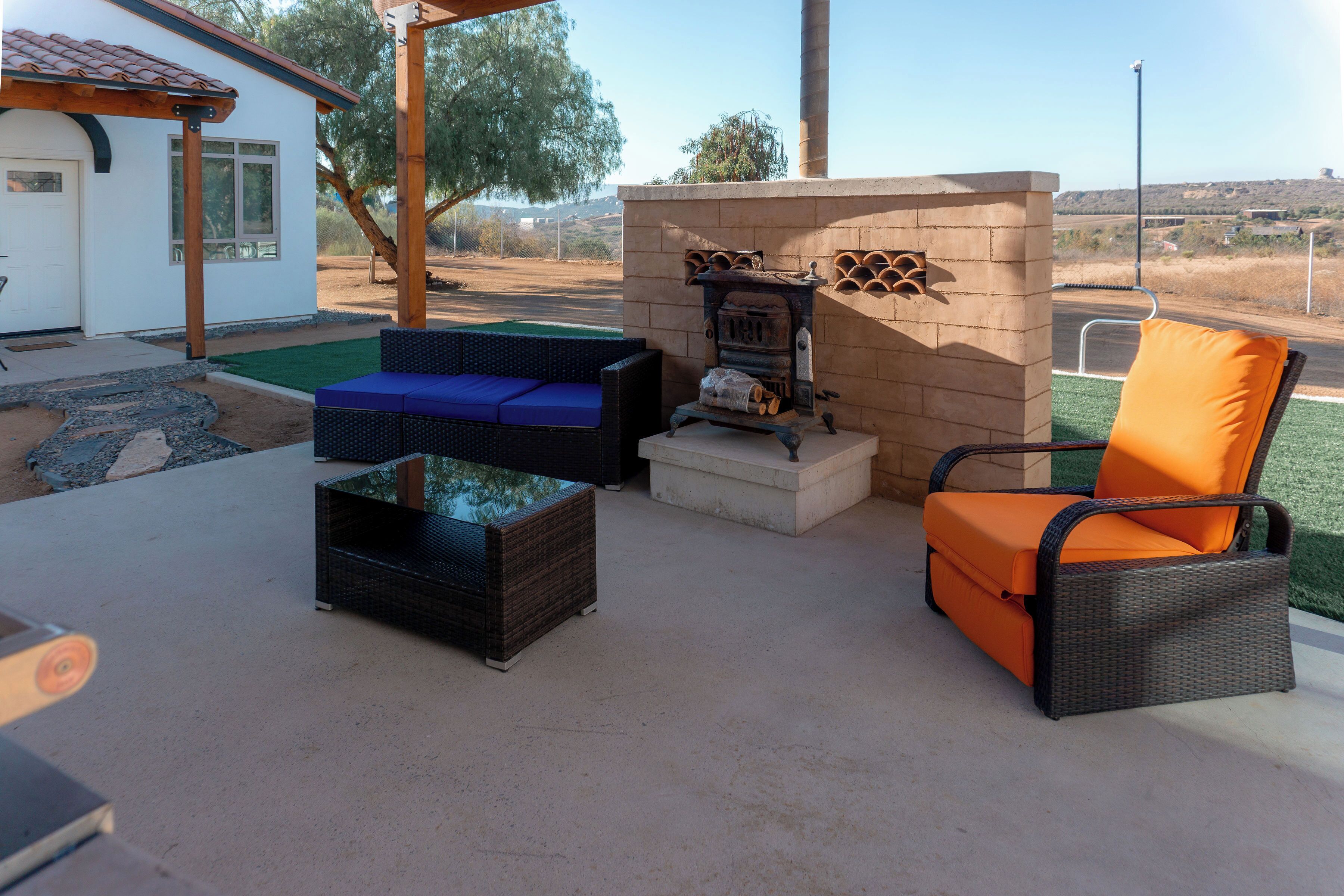 Cabaña familiar, 2 habitaciones, se aceptan mascotas, vista a la montaña | Área de sala de estar