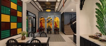 Old Town Hotel