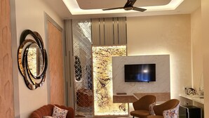 Room - Hotel Q Green (Nalbari)