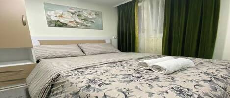 1 多间卧室、WiFi