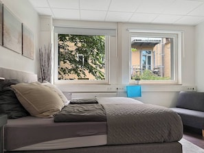 3 bedrooms, iron/ironing board, travel crib, WiFi