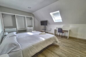 3 Schlafzimmer, Bügeleisen/Bügelbrett, kostenloses WLAN