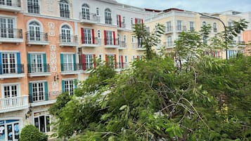 Junior Room, 1 Queen Bed, City View | Exterior