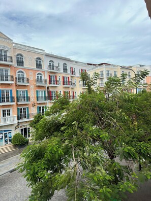 Quarto júnior, 1 cama Queen, vista para a cidade | Fachada