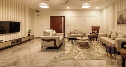 Amber Apartment 103 by Stayjade