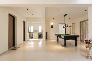 Villa (4 Bedrooms) | Interior