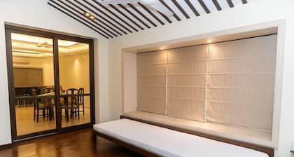 Elan Royale by Jadecaps Luxury Apartment Wi-fi