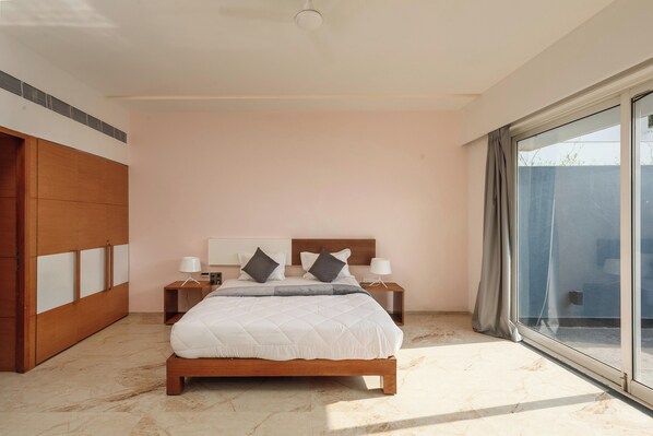 Unclassified image, 1 of 40, button - Casa Palmera3br Luxe Villainfinity Poolbay View (Vasco da Gama)