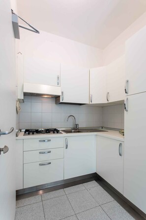 Classic-Apartment | Eigene Kochnische