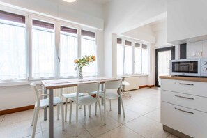 Classic-Apartment | Esszimmer