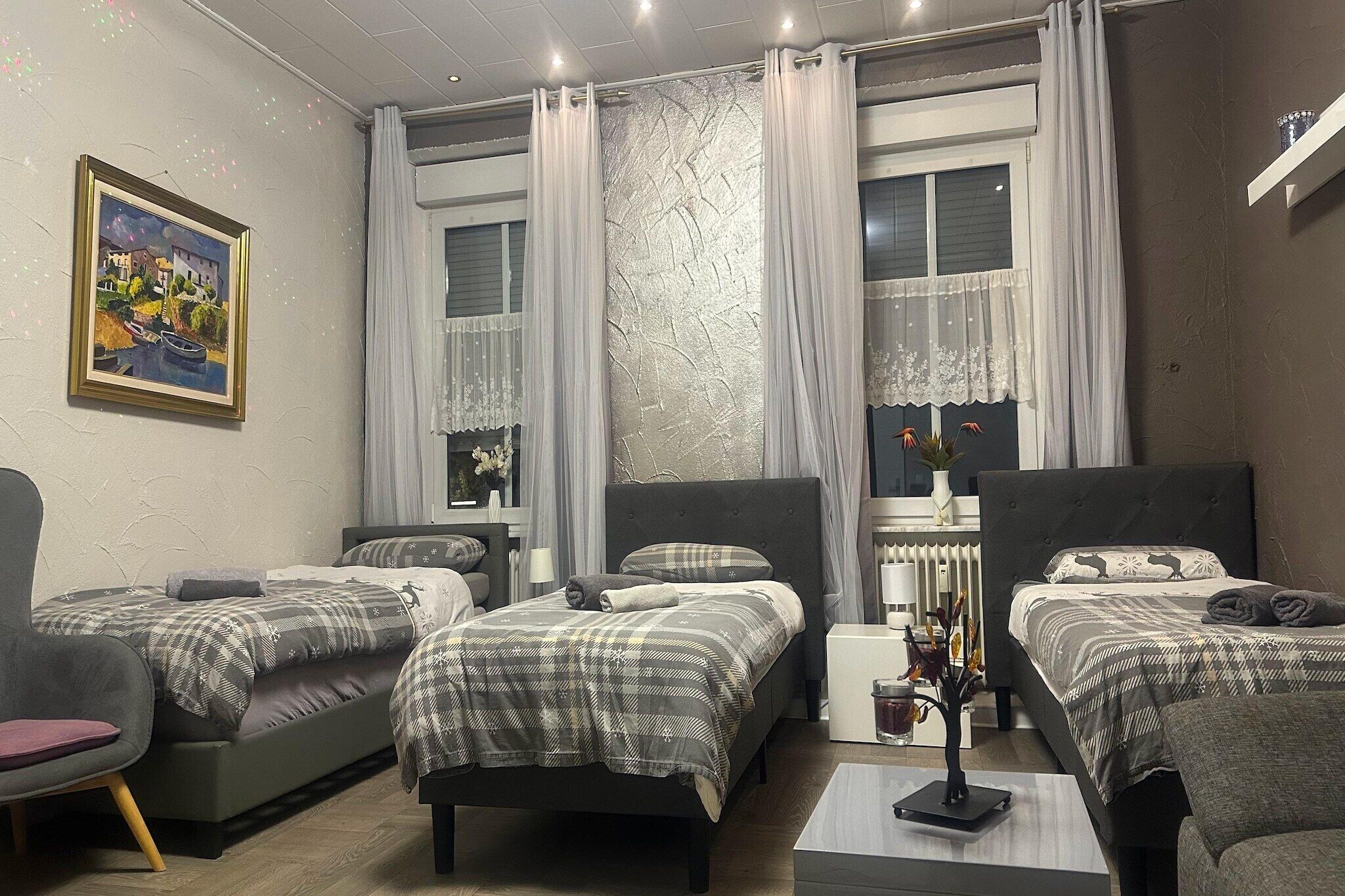 2 Schlafzimmer, Bügeleisen/Bügelbrett, kostenloses WLAN