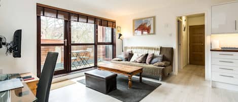 Apartment | Living area