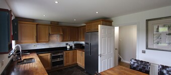 Immaculate 4Bd Family Home In Lee On The Solent