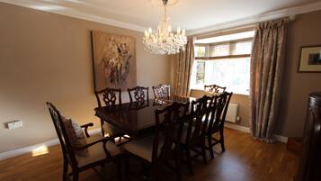 House | Dining room