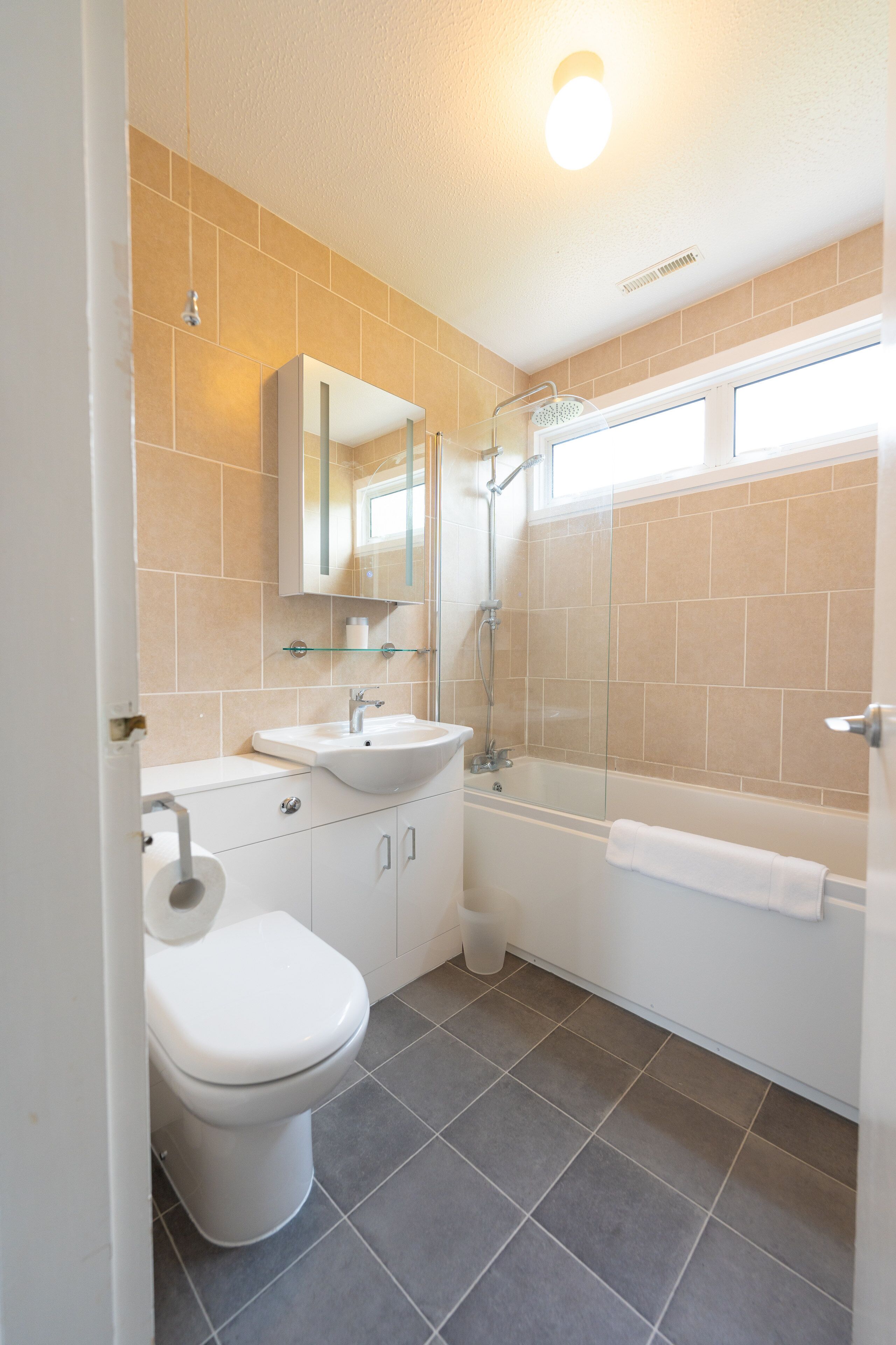 House | Bathroom