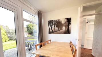 House | Dining room