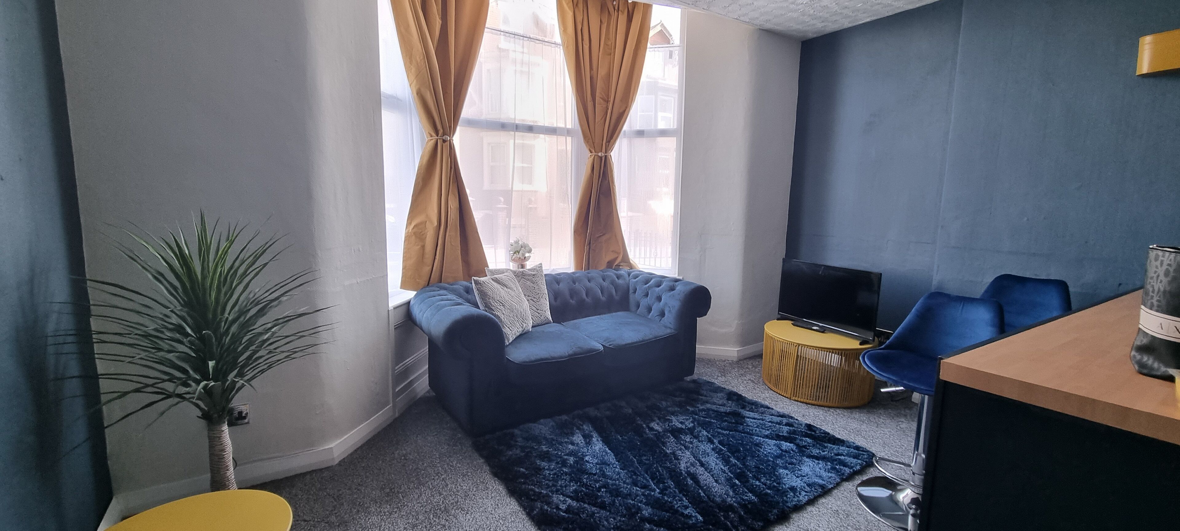 Apartment | Living room